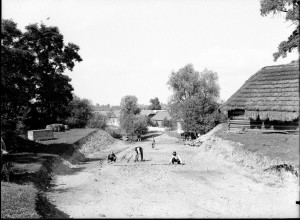 Budowa drogi do Tarnowa przez Chyszów 1930